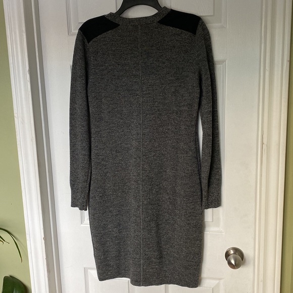 Grey Merino Wool Dress - Picture 4 of 9